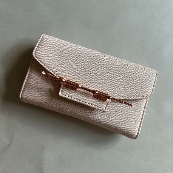 LoungeFly Harry Potter, Deathly Hallows, Elder Wand, Blush Pink Wallet - Picture 1 of 6